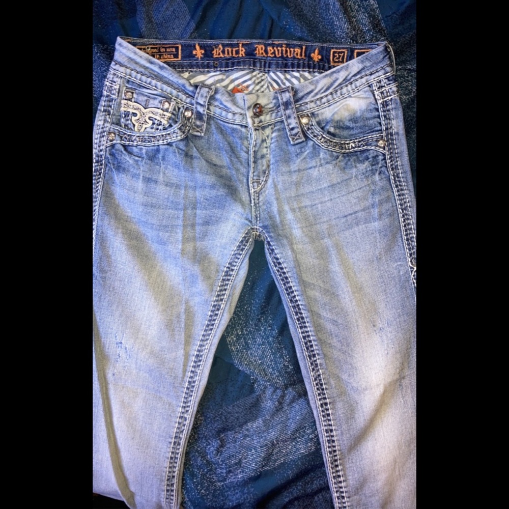 COPY - Rock revival woman’s bootcut Jeans size 27